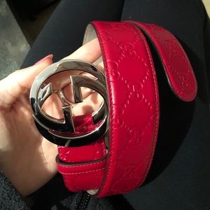 Gucci Women’s Red Belt